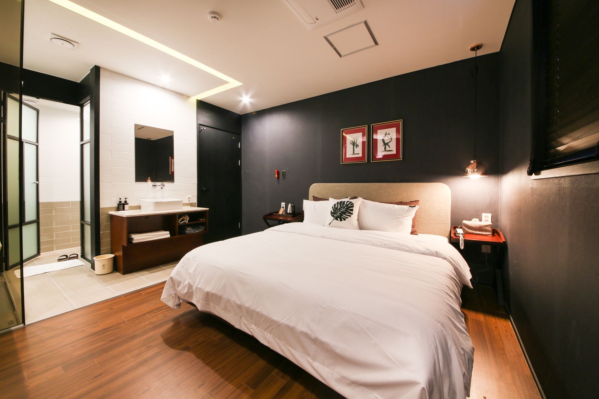 Brown Dot Hotel Yangjeong Busan Exterior photo