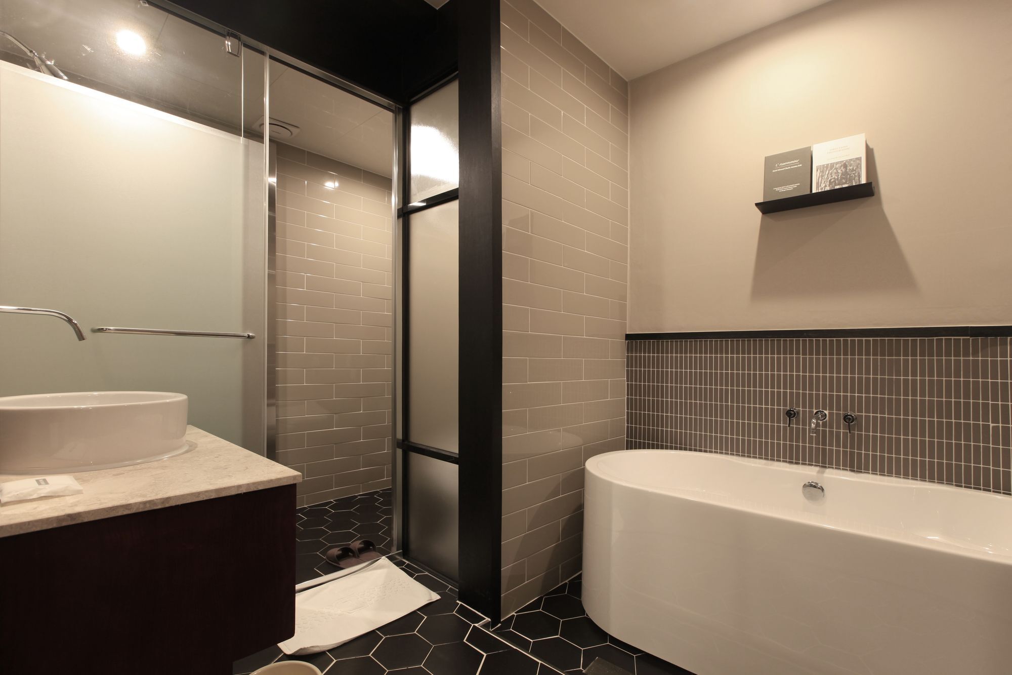 Brown Dot Hotel Yangjeong Busan Exterior photo